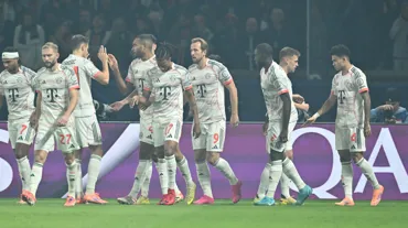 Bayern Münih son şampiyona "dur" dedi: Luis Diaz golleri ve kırmızı kartıyla maça damga vurdu