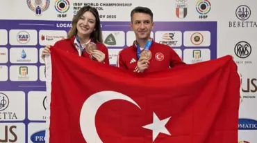 Milli atıcılar Damla Köse ile Mert Nalbant'tan Dünya Şampiyonası'nda tarihi başarı