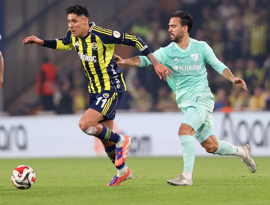 Zirvede hesaplar yeniden değişti: Fenerbahçe 6 gollü maçta galibiyete uzandı - 3