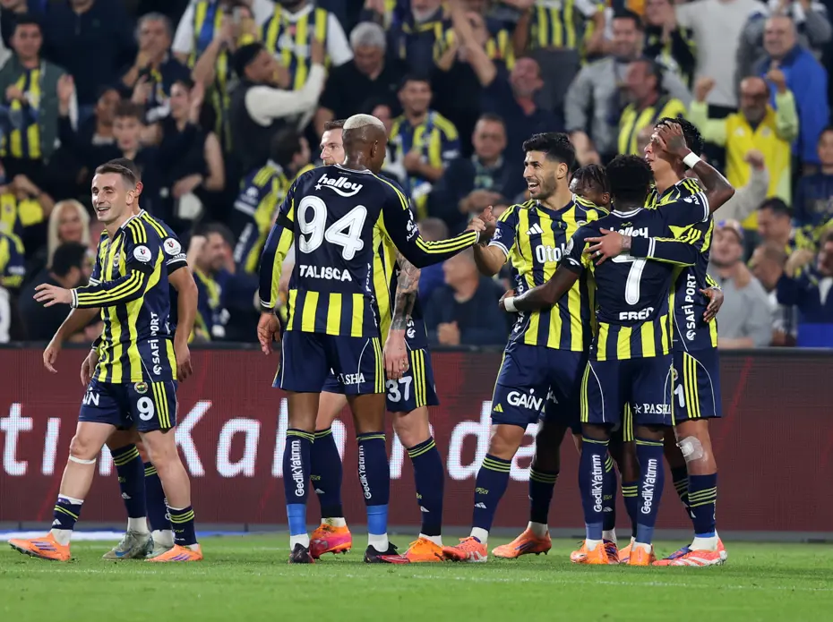 İlker Yağcıoğlu Fenerbahçe'nin yeni lideri olarak yıldız ismi işaret etti - 3