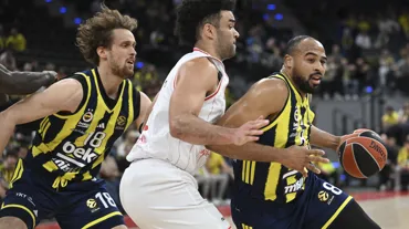 Lideri devirdi: Fenerbahçe Beko'dan üst üste 3. galibiyet