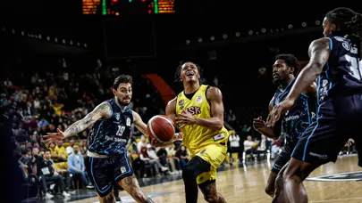 Türk Telekom deplasmanda galibiyeti aldı