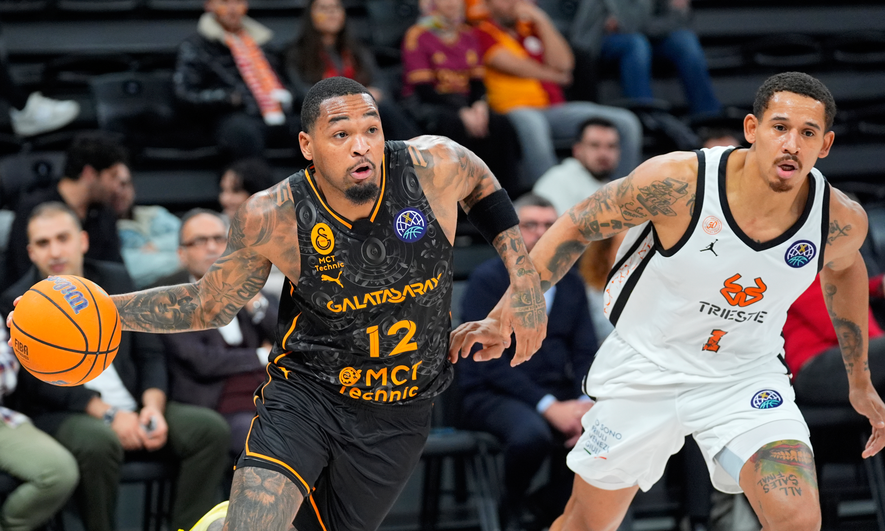 Galatasaray, Şampiyonlar Ligi'nde bir ilki yaşadı