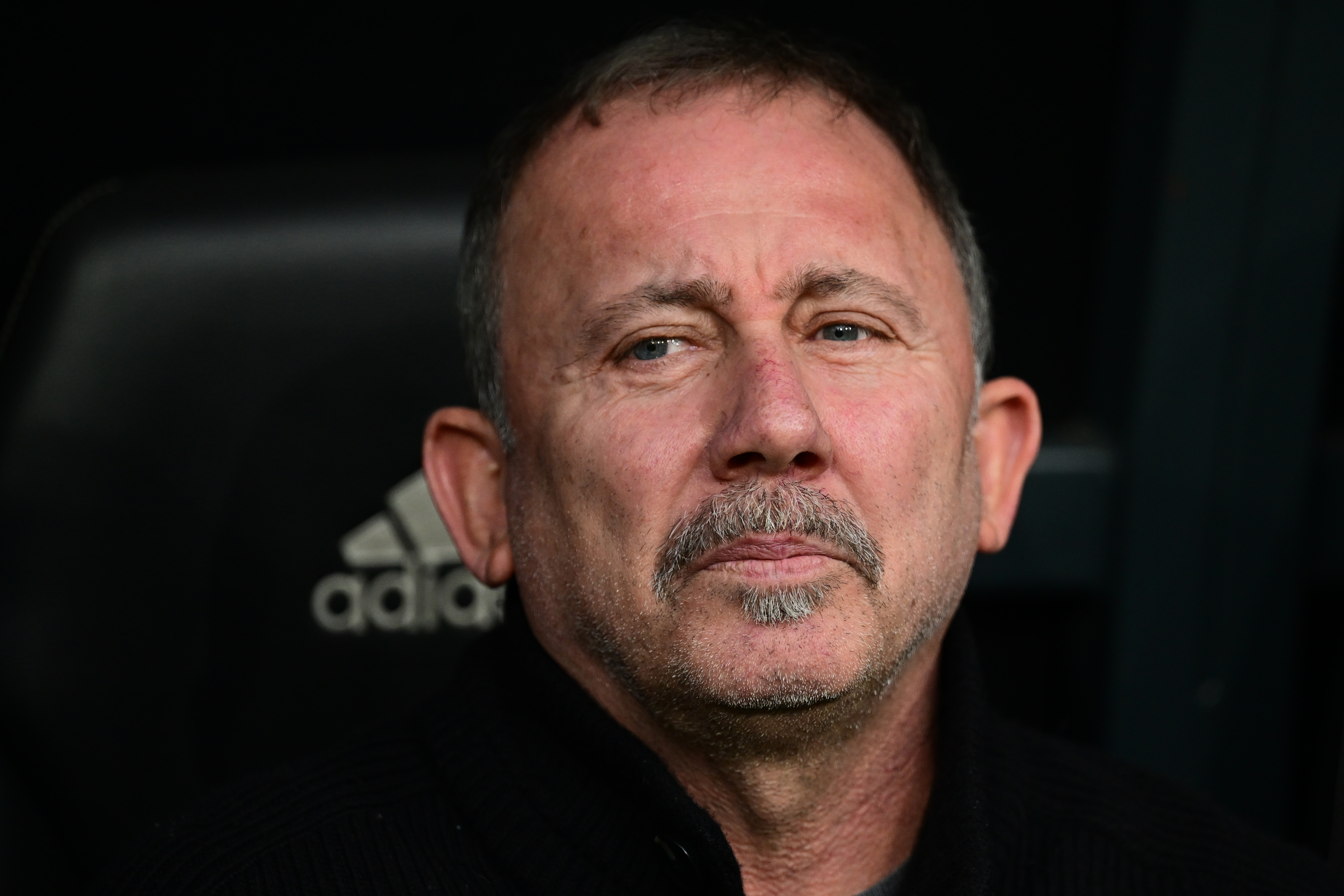 Sergen Hoca'ya 'Git Bi Kahve İç Gel' Dediler: Beşiktaş'ta Efsane Bile Olmak Yetmiyor Artık!