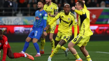 Fenerbahçe'den muhteşem geri dönüş: Derbi öncesi hata yok