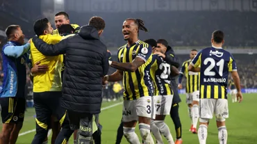 SON DAKİKA | VAR kayıtları açıklandı: İşte Fenerbahçe - Galatasaray derbisinde iptal edilen golde konuşulanlar