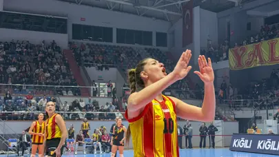 Olaylı maç 4 saat sürdü: Göztepe, Sultanlar Ligi'nde Beşiktaş'ı mağlup etti