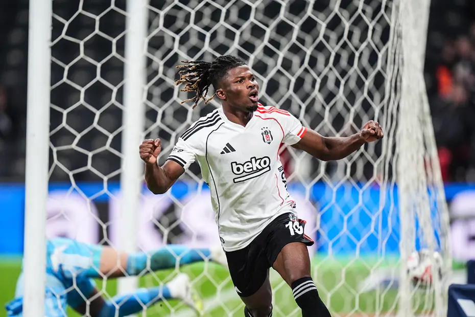 "Halil Umut Meler Beşiktaş ile ne sorunu olduğunu açıklamalı" | Spor yazarları Beşiktaş için ne dedi? - 2