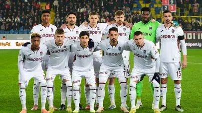 Maç kadrosuna alınmamıştı: Trabzonspor'da bir ayrılık daha Maç kadrosuna alınmamıştı: Trabzonspor'da bir ayrılık daha