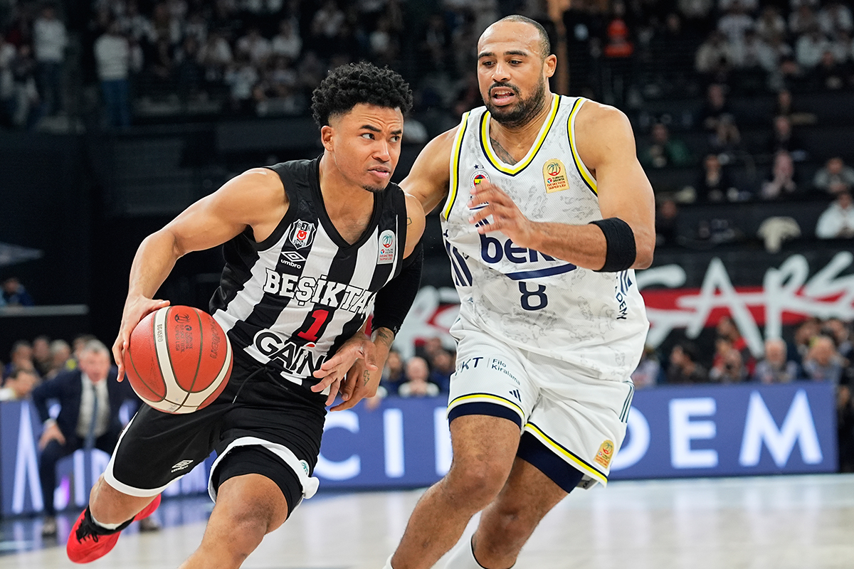 Derbide 101 sayılık galibiyet: Beşiktaş'ın serisini Fenerbahçe bitirdi