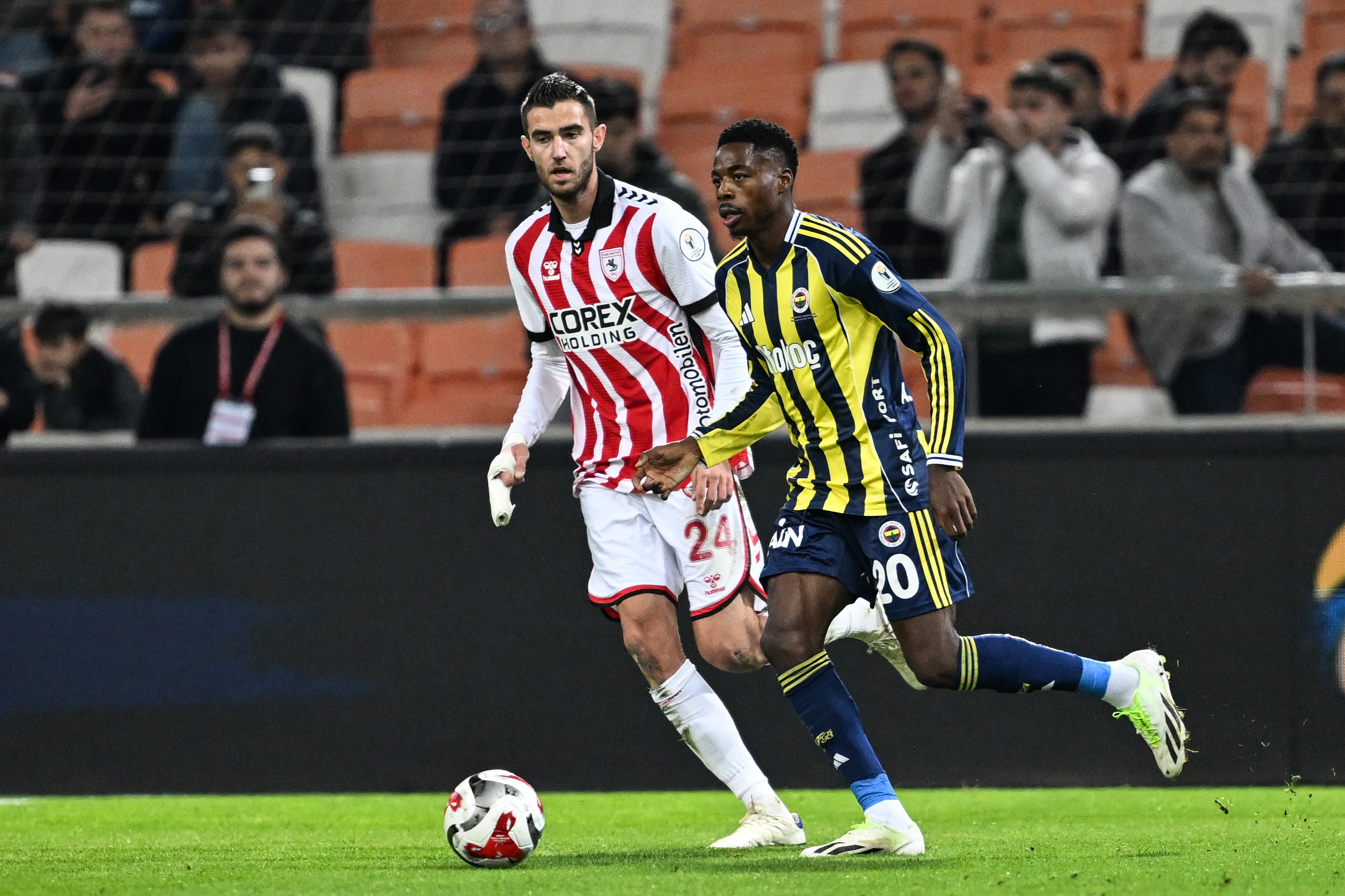 Anthony Musaba'nın duygusal anları: Röportajda gözyaşlarına hakim olamadı