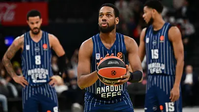 Anadolu Efes, EuroLeague'de 14. kez mağlup oldu Anadolu Efes, EuroLeague'de 14. kez mağlup oldu