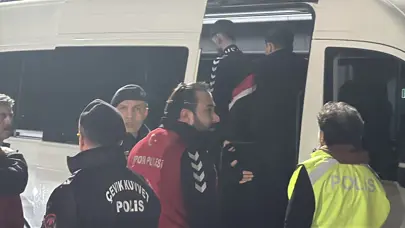 Samsun'da Trabzonspor takım otobüsünü taşladıkları iddiasıyla 6 kişi gözaltına alındı