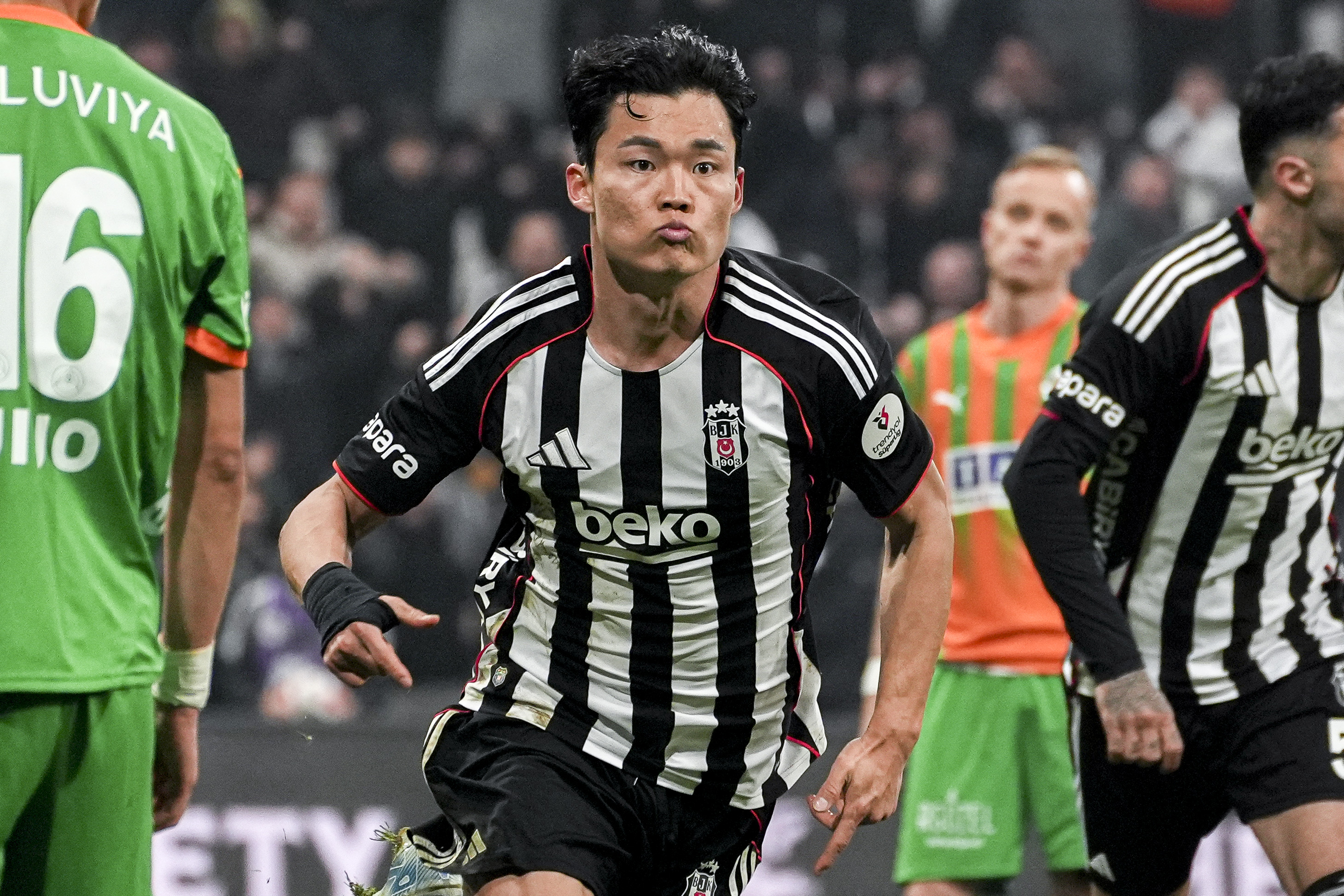 Hyeon-Gyu Oh: "Bu büyük kulüpte olmaktan gururluyum"