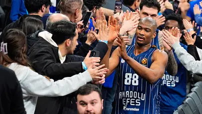 Anadolu Efes 2 yıllık sözleşmeyi duyurdu