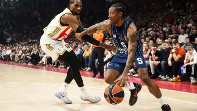 Anadolu Efes deplasmanda kayıp