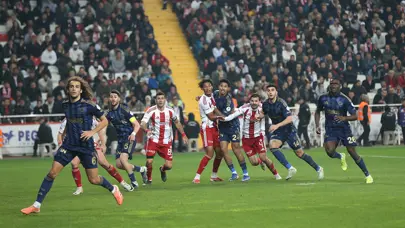 Fenerbahçe oyuncularından şampiyonluk sözleri: "Yarış ortada"