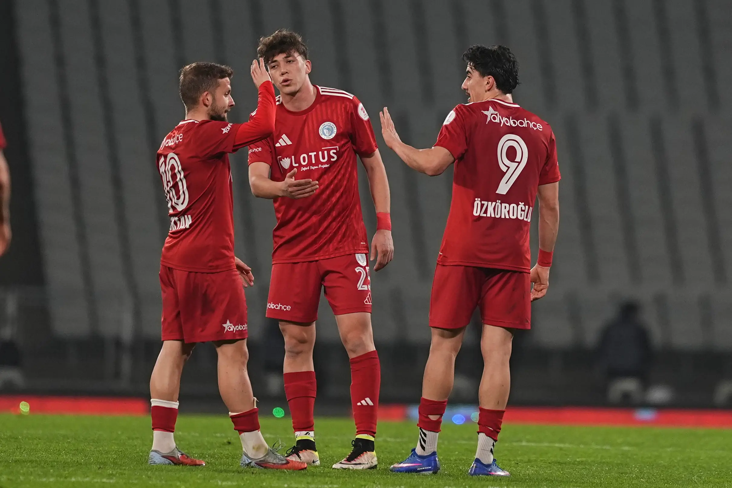 Beyoğlu Yeni Çarşı'dan kupaya galibiyetle veda