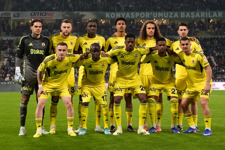 Fenerbahçeli oyuncudan maç sonu FLAŞ sözler: "Ne diyebilirim ki? Rezillik" - 2 Fenerbahçeli oyuncudan maç sonu FLAŞ sözler: "Ne diyebilirim ki? Rezillik" - 2