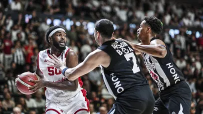 Basketbol Süper Ligi'nde finalin adı 5. maç sonunda belli oldu Basketbol Süper Ligi'nde finalin adı 5. maç sonunda belli oldu