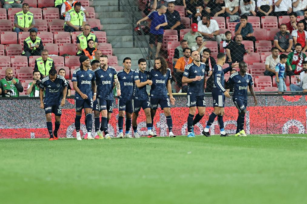 Fenerbahçe'nin yıldızından Beşiktaş mesajı: "Umarım hazırsınızdır"
