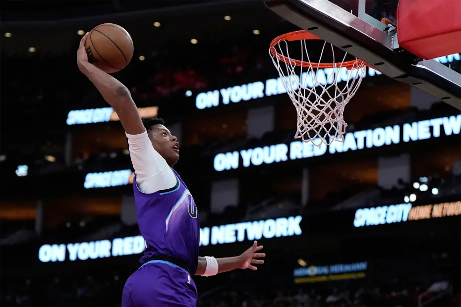 Alperen Şengün'den sezonun ilk double-double'ı: 140 sayılık galibiyet - 4