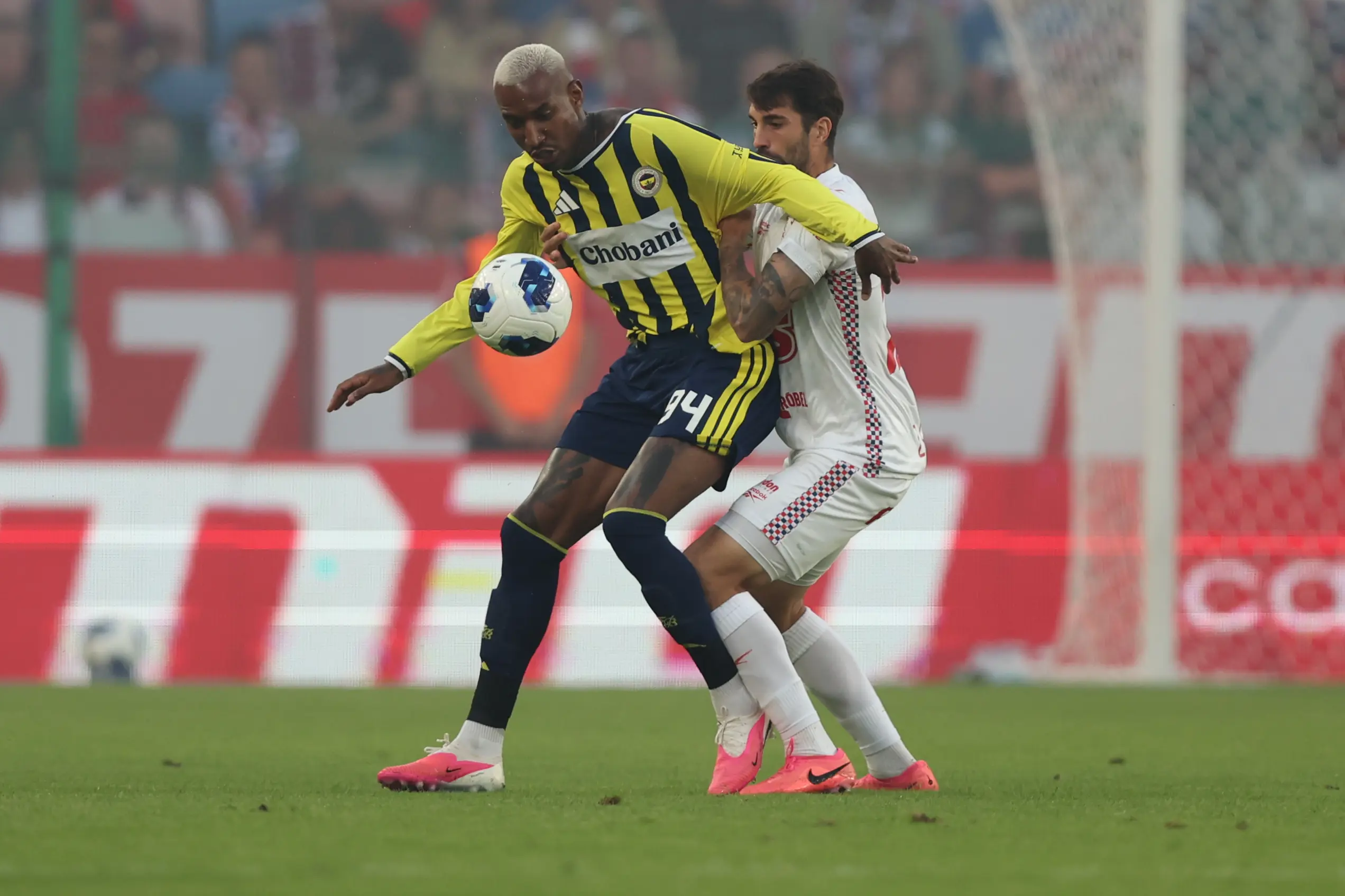 Fenerbahçe'de Anderson Talisca sezona hızlı başlangıç yaptı