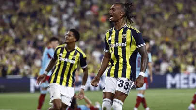 Archie Brown menajerlik şirketini değiştirdi: Kariyerinde yeni adımı attı