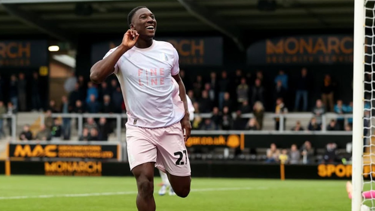 Göztepe, yeni Romulo'sunu İngiltere 3. Ligi'nde buldu