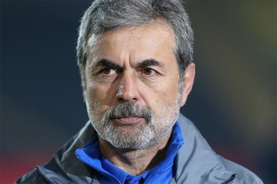 Aykut Hoca'dan Fener'e Şifreli Mesaj: 'Beni İstemeseniz de Oradayım, Ama Sakın Gelmeyeyim!'