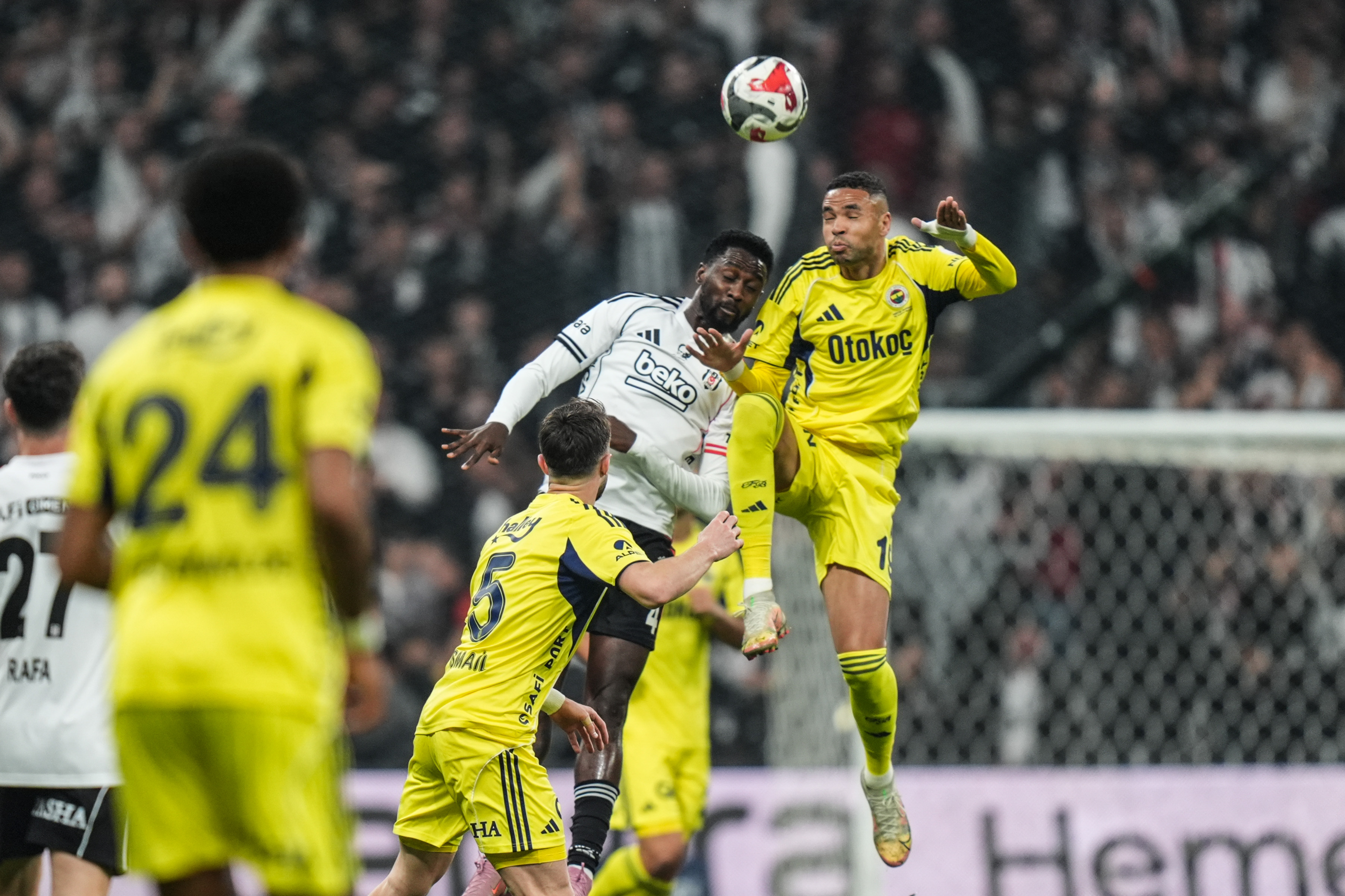 Beşiktaş'tan 'Ben Daha İyi Harakiri Yaparım' Dersi: 2-0'dan Sonra Şov Başladı!