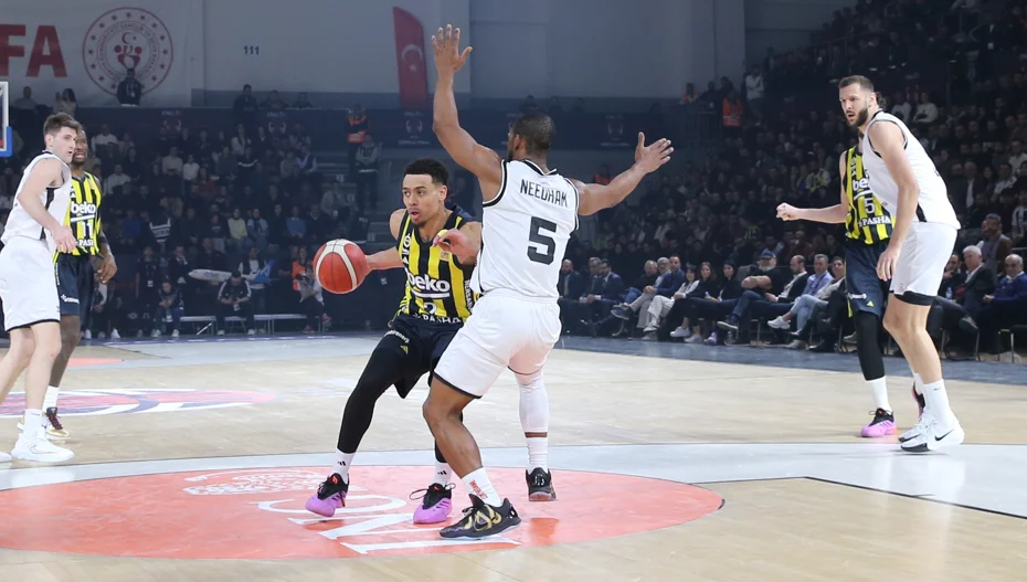 Fenerbahçe-Beşiktaş derbisi için seyirci kararı - 1