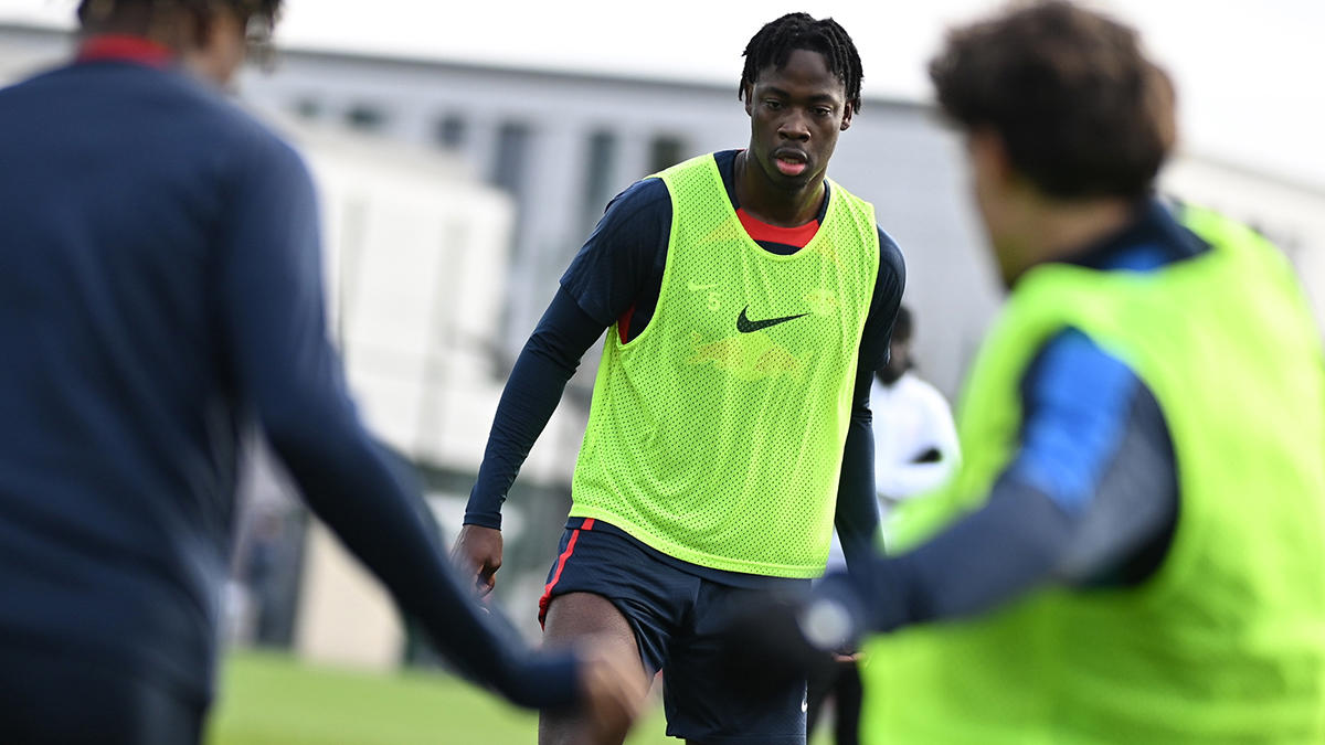 Galatasaray'da Yusuf Akçiçek derken bambaşka bir isim! "Transferin eşiğinde" diyerek duyurdular