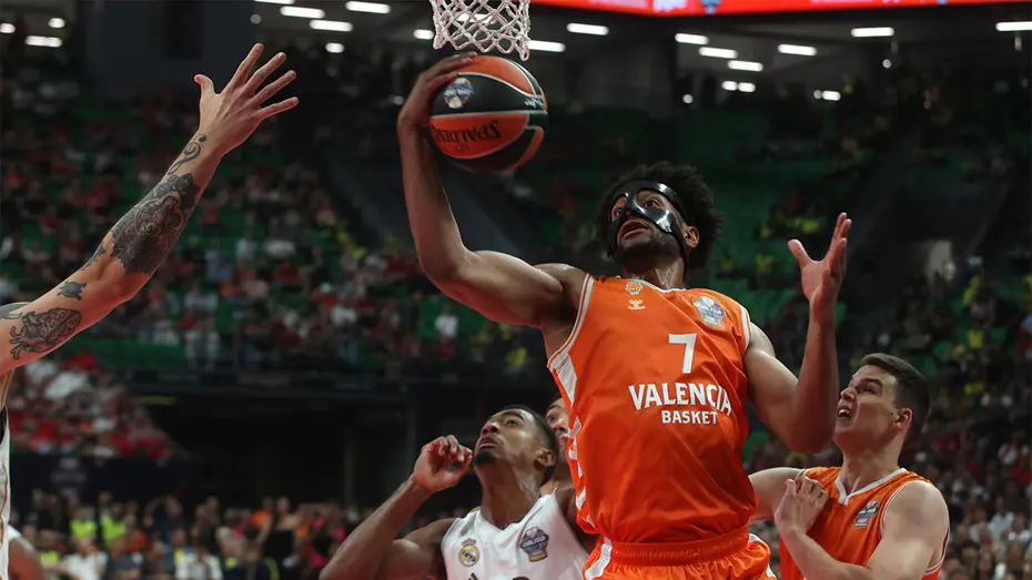Fenerbahçe Beko, Shane Larkin'in dışında 5 isimle daha anlaştı - 4