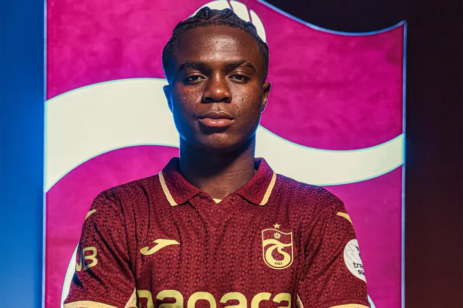 Trabzonspor transferi KAP'a bildirdi: 5 yıllık imza - 3 Trabzonspor transferi KAP'a bildirdi: 5 yıllık imza - 3