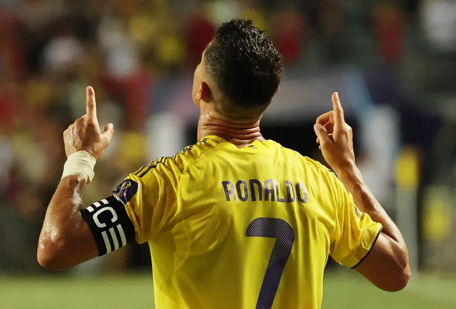Cristano Ronaldo'nun futbol tarihine geçtiği maçta inanılmaz son: Kabusu yaşadı - 2