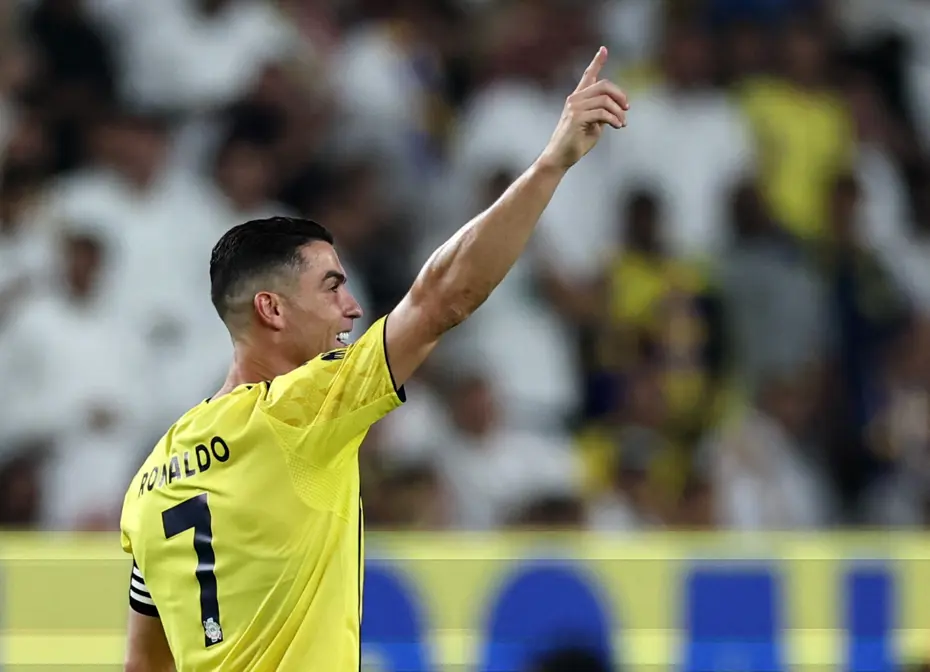 Cristiano Ronaldo'nun rekor serveti duyuruldu: Tarihte benzeri eşi benzeri görülmedi - 8