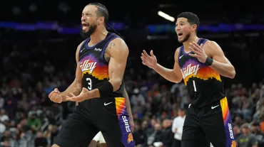 Phoenix Suns'tan Indiana Pacers'a 35 sayı fark