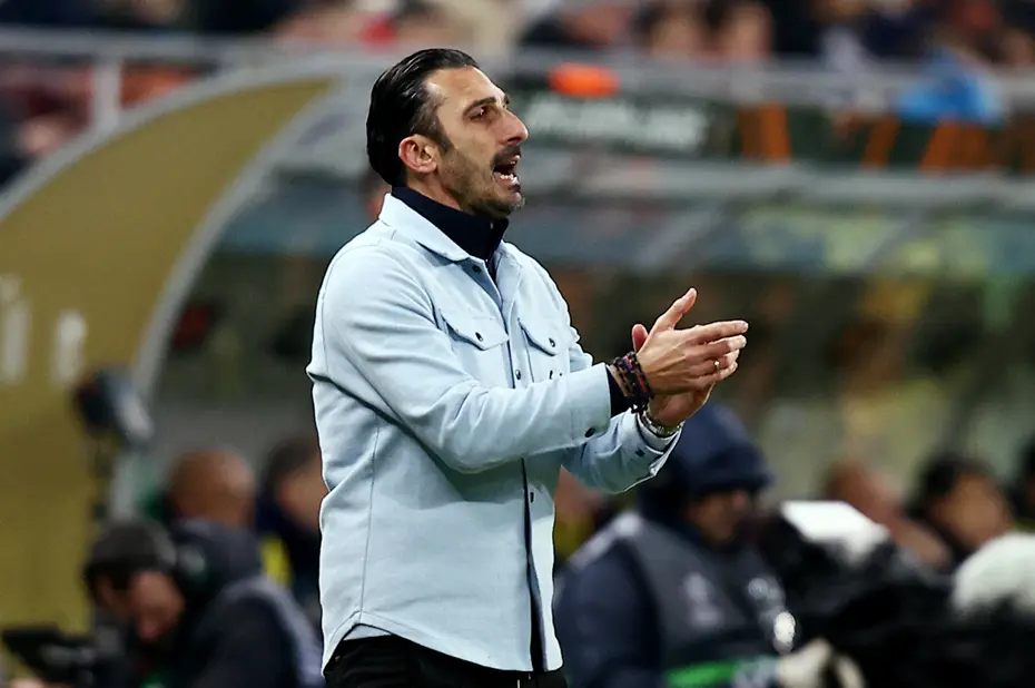 FCSB-Fenerbahçe maçının devre arasında ortalık karıştı: Olayın merkezindeki isim ne olduğunu açıkladı - 4