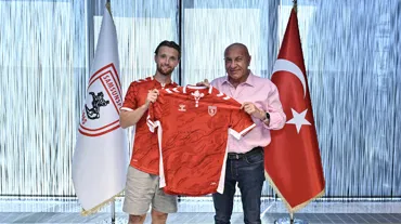Samsunspor'a İskoç orta saha