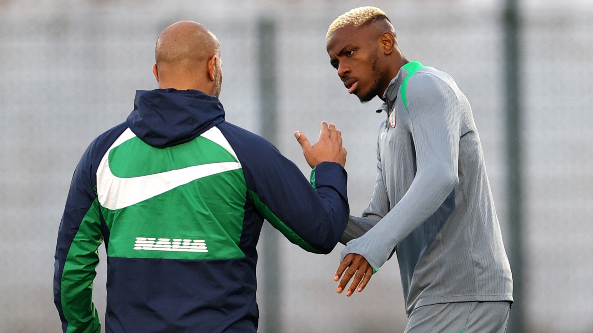 Nijerya Milli Takımı Teknik Direktörü Eric Chelle'den Osimhen itirafı: "Afrika Kupası'na sakat geldi"