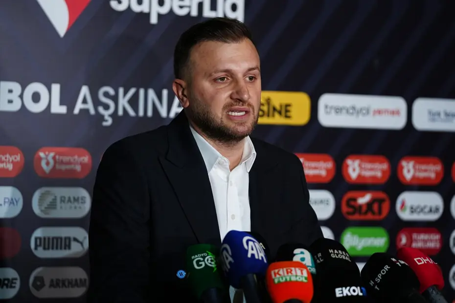 RESMİ: Berke Özer transferi için açıklama geldi - 2