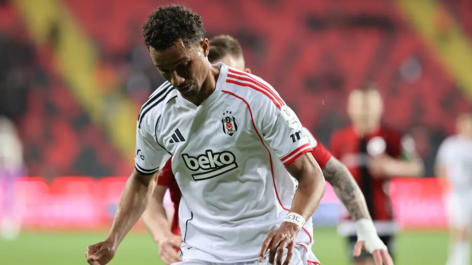 İptal edilen gol ve penaltı kararı için Trio ekibi hemfikir! Gaziantep FK - Beşiktaş maçının tartışmalı pozisyonları - 5