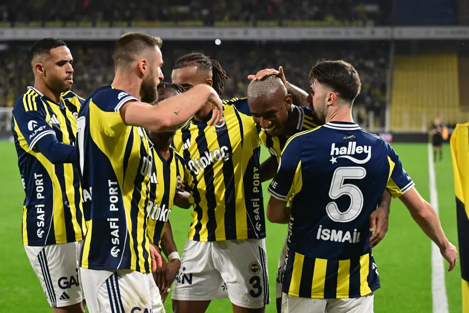 Fenerbahçe - Stuttgart şifresiz CANLI İZLE - 5
