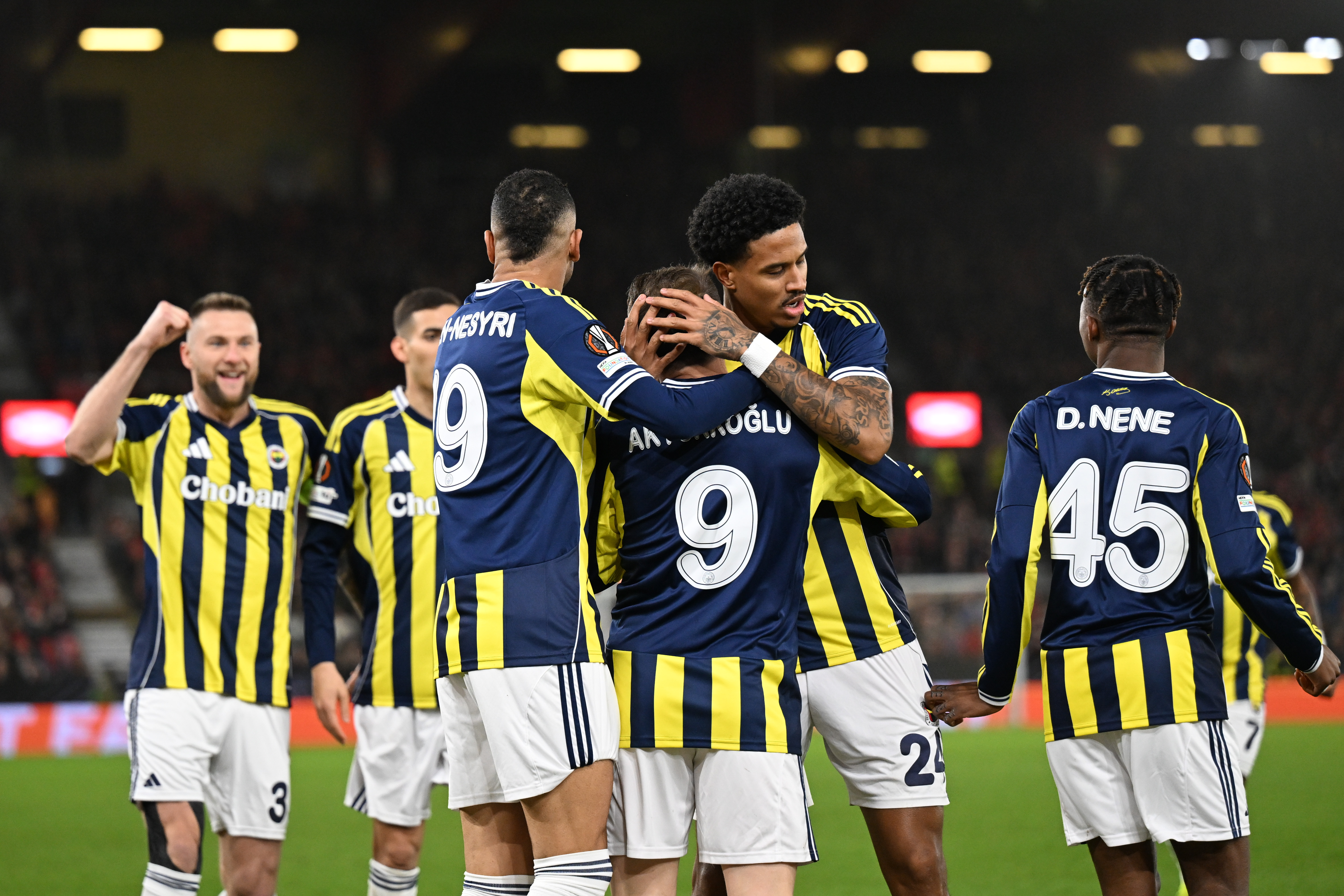 Fenerbahçe, Norveç basınında manşetleri yaktı: 4-0 sonrası yazılanlar olay