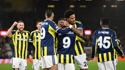 Fenerbahçe, Norveç basınında manşetleri yaktı: 4-0 sonrası yazılanlar olay Fenerbahçe, Norveç basınında manşetleri yaktı: 4-0 sonrası yazılanlar olay