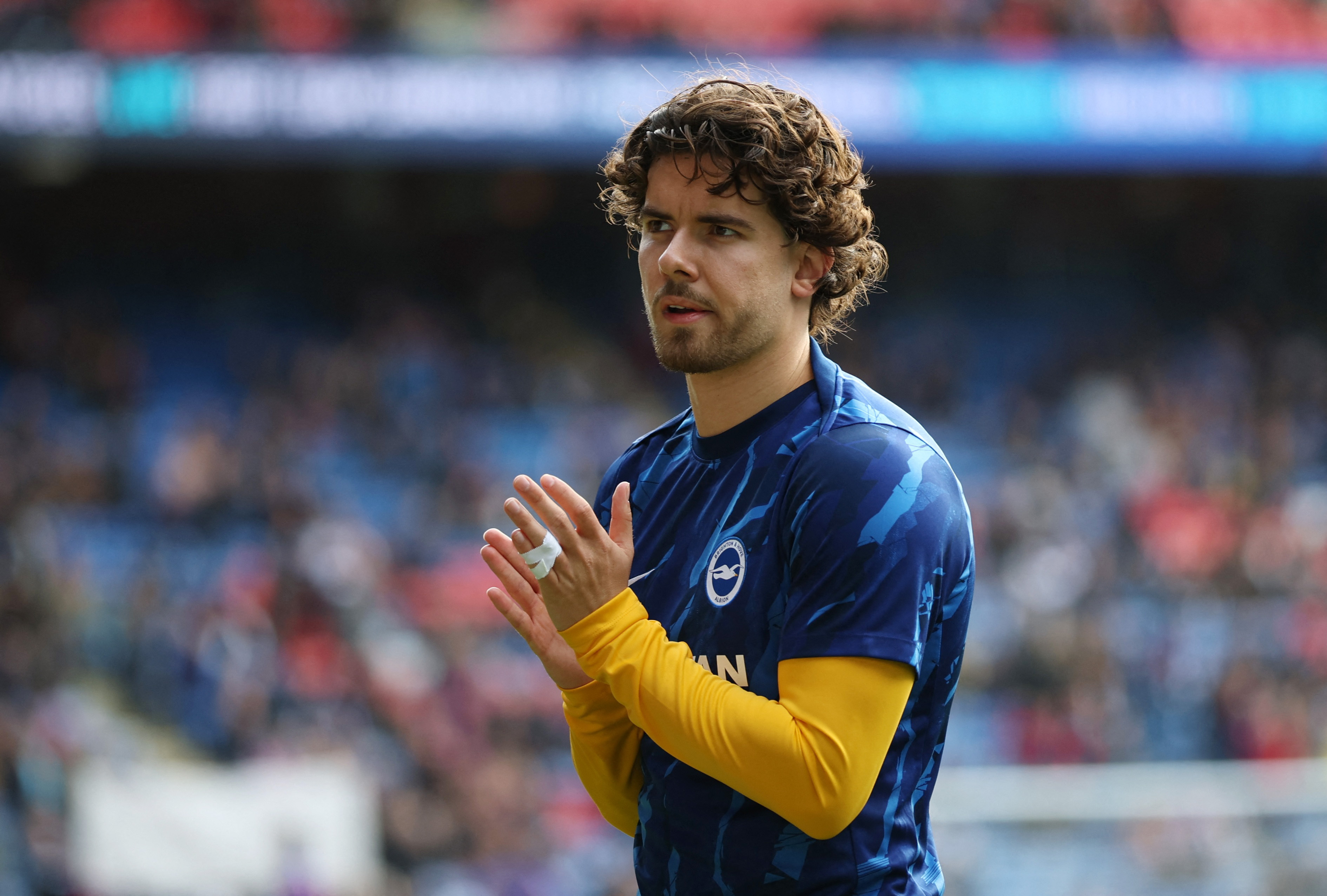 Premier Lig'de Gol Sinyali Henüz Verilmedi: Ferdi'li Brighton, Nottingham Deplasmanında 'Başladı Bile'!