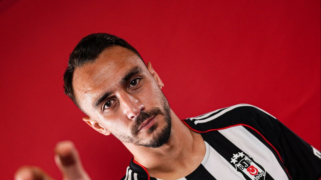 Gökhan Sazdağı Beşiktaş'a Ayak Bastı, İlk İşi 'Beni Islıklamayın' Ricasında Bulundu!