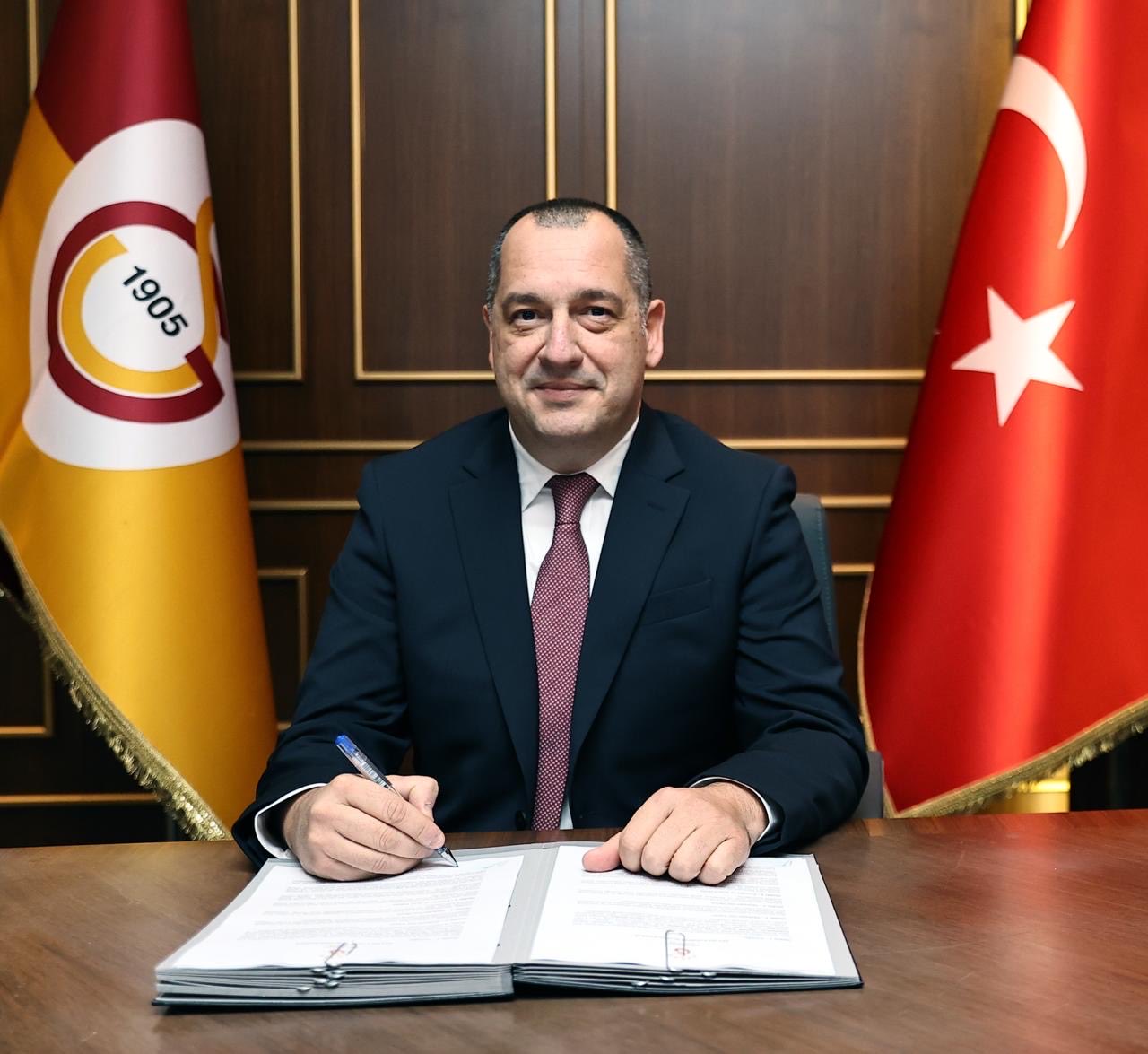 Galatasaray'da Akademi Tahtı Kime Kaldı? Murat Dizdar'dan Yeni Yıldızlar Bekliyoruz!