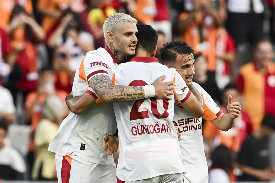 "Hoca onun ismine formayı vermemeli" | Spor yazarları Galatasaray için ne dedi? - 2